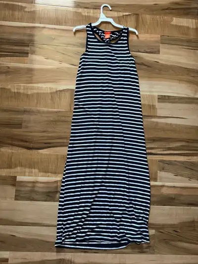 Girls size xl (14/16) dress, View more