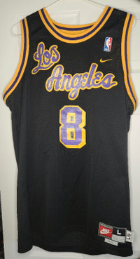 Etobicoke PickUp Kobe Bryant LA Lakers Jersey Stitched Large NBA
