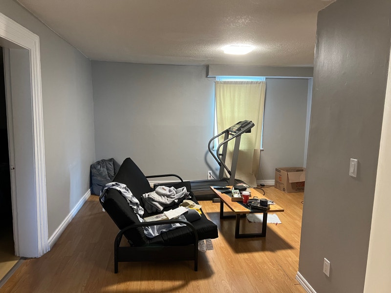 One Bedroom apartment main fl. Available Immediately Long Term