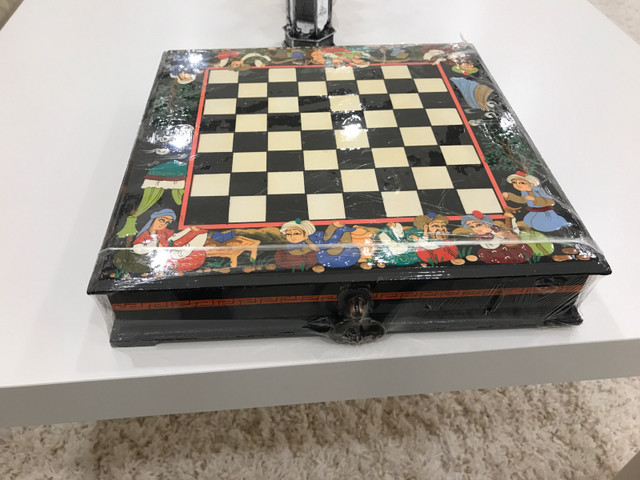 Antique Asian Chess Set (Unwrapped) in Arts & Collectibles in Oakville / Halton Region - Image 2