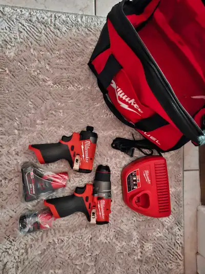 Milwaukee m12 Combo Brand New, View more