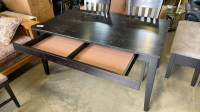 BLACK DINING TABLE WITH 4 CHAIRS - w/