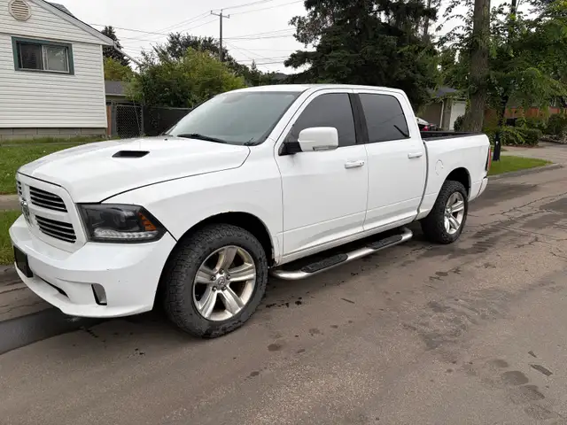 2015 Ram 1500 Sport 4x4