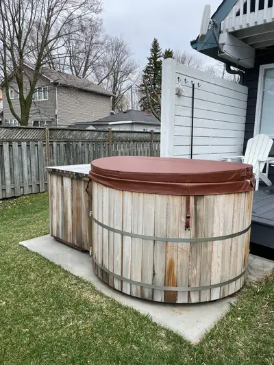 PRICE DROP Cedar Hot Tub 4-5 Person, View more