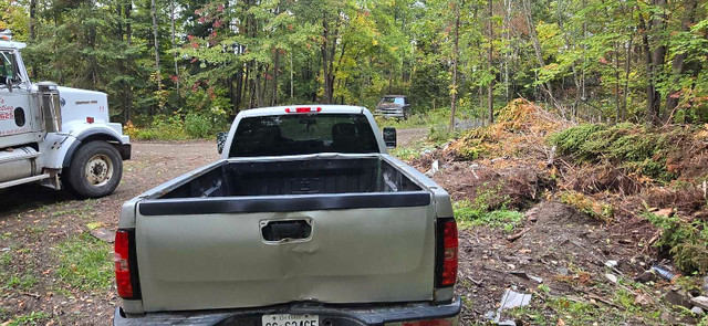 2010 Chevrolet Silverado 1500 in Cars & Trucks in Sudbury - Image 4