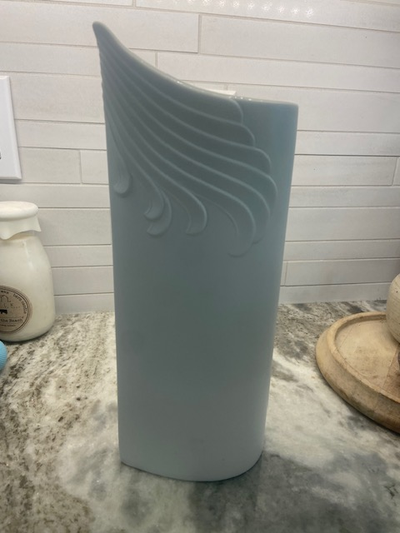 Kaiser vase, View more