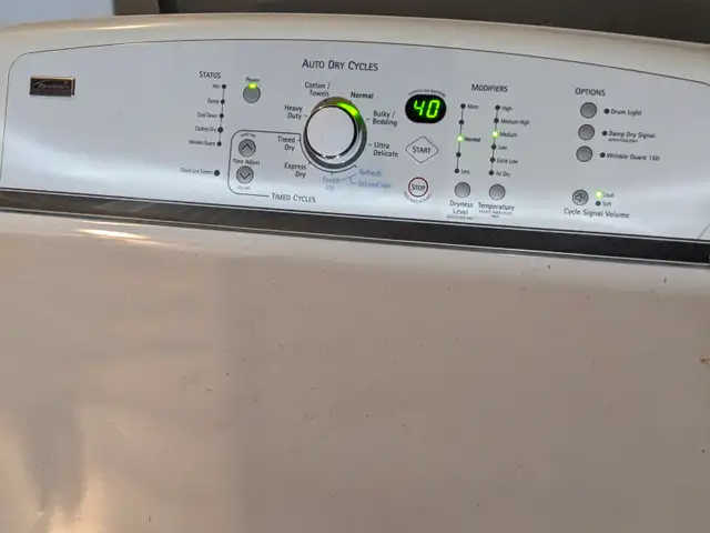 Kenmore Super Large Capacity Dryer in Washers & Dryers in Ottawa - Image 4