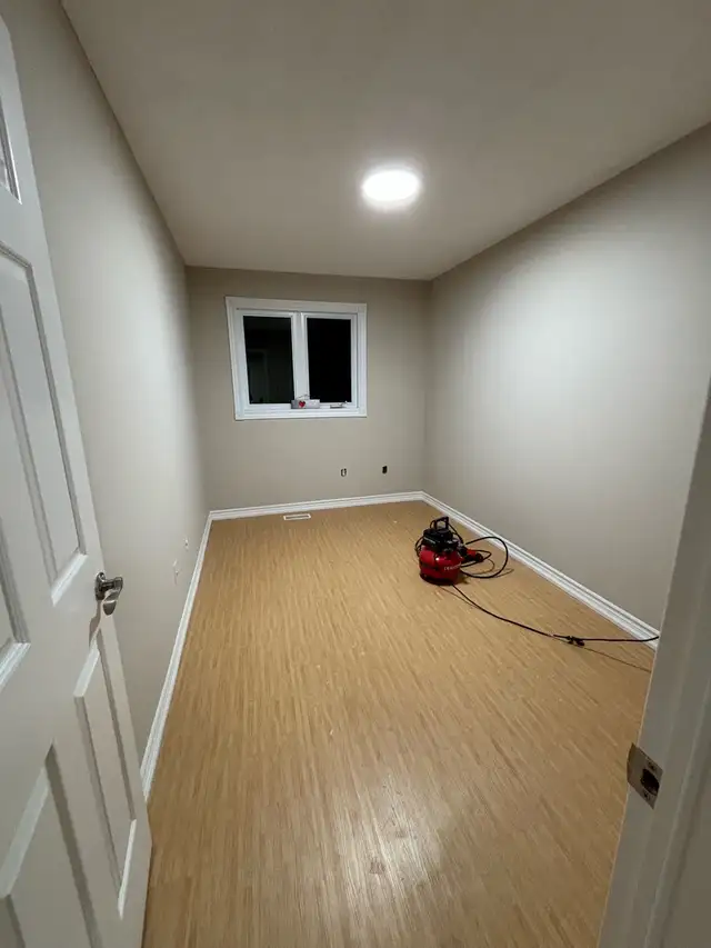 Professional Renovation Services – Flooring, Kitchens, Painting in Renovations, General Contracting & Handyman in Hamilton - Image 8