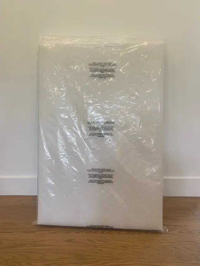 Travel Baby Sleeper or Play Pen with Mattress in Cribs in London - Image 6