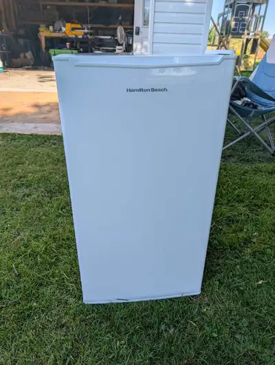 Hamilton Beach Bar Fridge, View more