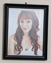 Autograph Ruth connell