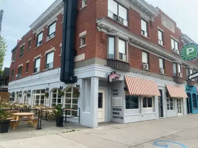 1 bedroom- Danforth Greektown