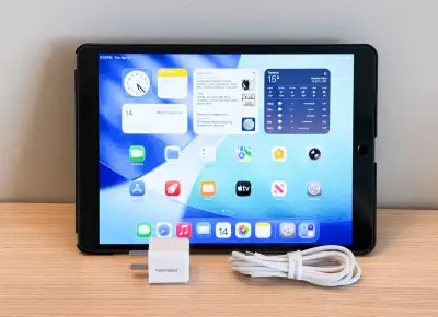 iPad Air 3rd Gen/ WiFi+Cellular, View more