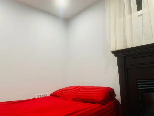 2 BED ROOM 1 BATH APARTMENT FOR RENT IN WATERLOO NEAR  UNIVERSIT in Room Rentals & Roommates in Kitchener / Waterloo - Image 6