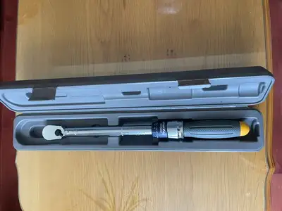 Automotive Mastercraft Maxium 3/8-in Drive Torque Wrench, View more