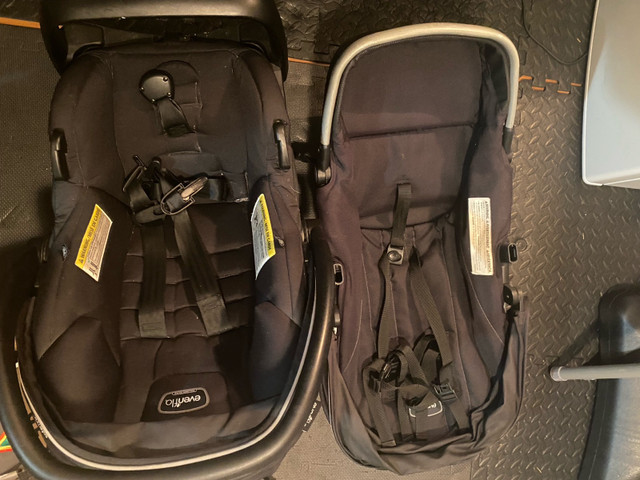 Evenflo pivot Xpand Travel System  in Strollers, Carriers & Car Seats in City of Toronto