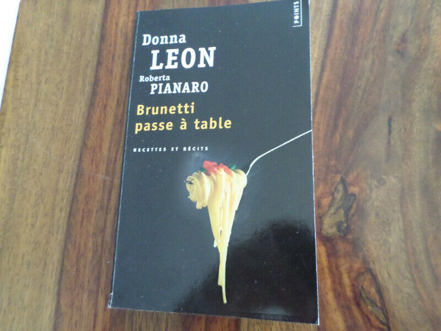 romans policiers de Donna Leon dans Ouvrages de fiction  à Ville de Québec - Image 3