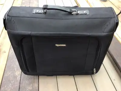 Tracker Garment Suitcase with 2 wheels & pul out handle , View more