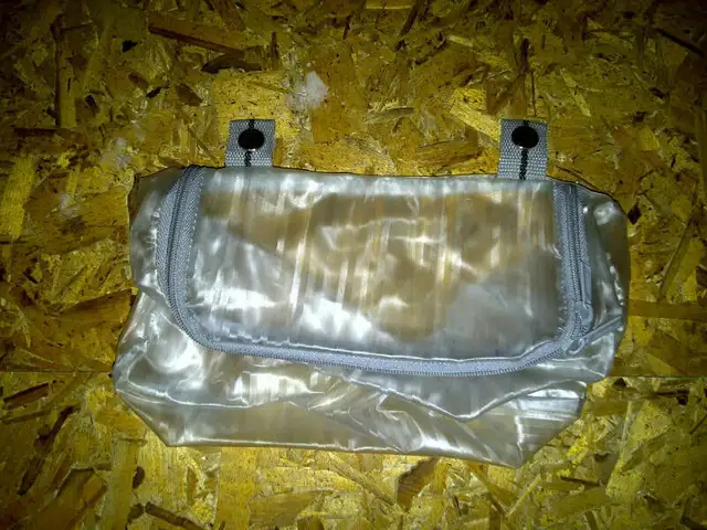 Insert Wet packs for luggage in Other in Ottawa - Image 4