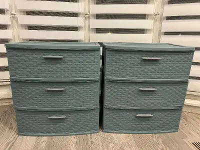 Sterilite 3 Drawer Wide Weave pattern Blue/teal colour with silver handles Organize visible storage...