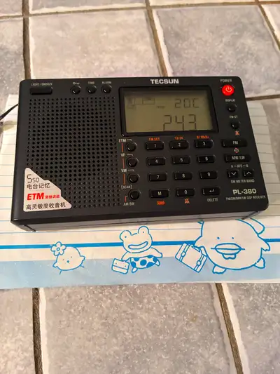 TECSUN PL 380 SW/AM/FM radio Built in charger, View more