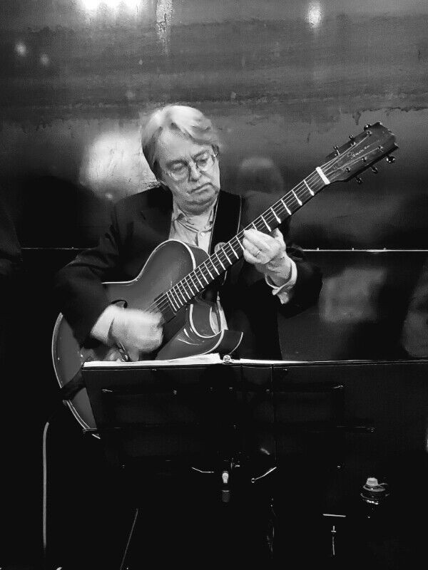 Cours en DIRECT de guitare, basse, ukulélé à distance...ac dans Artistes et musiciens  à Saguenay - Image 4