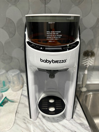Baby Brezza Formula Pro Advanced Dispenser- white
