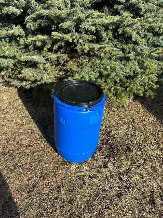 Orillia:  Jan. 24, 2026,  Portage Bear Canoe Camping Barrels in Other in Barrie - Image 9