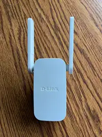 D-Link DAP-1610 Wifi Internet Range Extender 