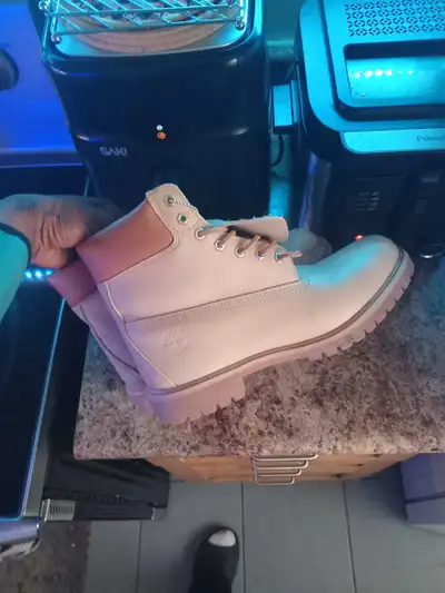 size 10 timberlands, View more
