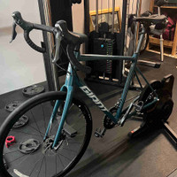 Giant Contend AR 2 - Road Bike & Trainer