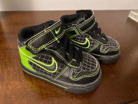 Baby Nike Shoes Size 3C