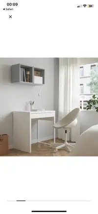 Bureau + chaise / desk + chair IKEA