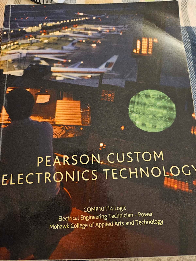 PEARSON CUSTOM ELECTRONICS TECHNOLOGY COMP10114 COLLEGE TEXTBOOK in Textbooks in Oakville / Halton Region