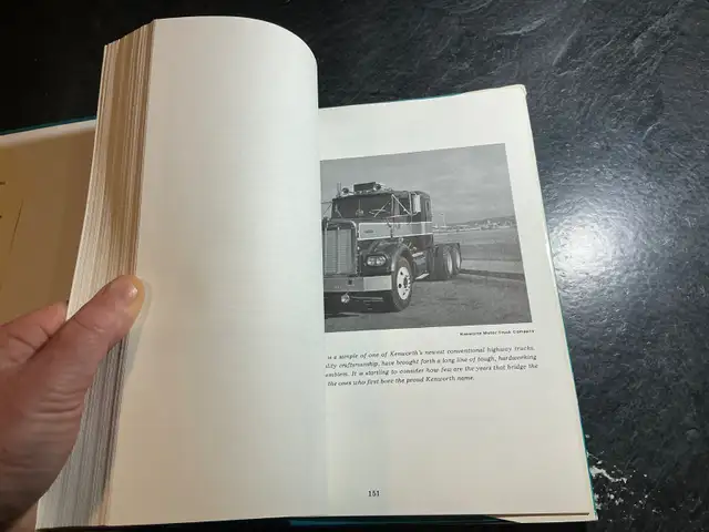 Relics of the Road #2: Keen Kenworth Trucks, 1915-1955 in Non-fiction in Parksville / Qualicum Beach - Image 3