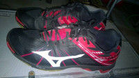 Mizuno Wave Lightning Z Size 13 US  indoor court shoes