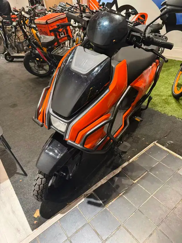 LONG RANGE ELECTRIC SCOOTER 400KM RANGE WITH GPS in Scooters & Pocket Bikes in City of Toronto - Image 7