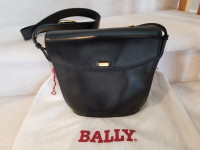 BALLY    hand bag