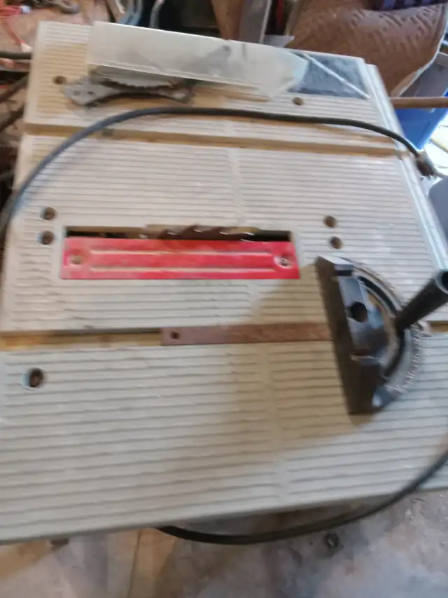 table saw in Power Tools in Kitchener / Waterloo - Image 3