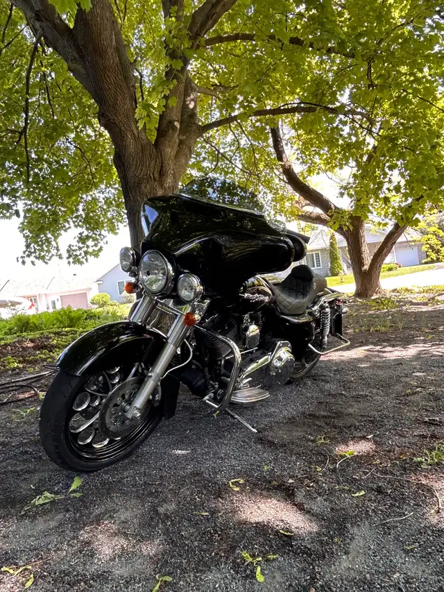 Harley Davidson flhx in Street, Cruisers & Choppers in Ottawa - Image 9
