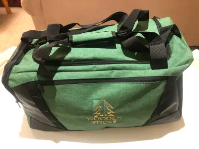 DUFFLE BAG - Wooden Sticks Golf Club - green & black, View more