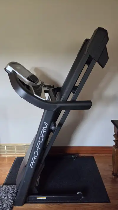 ProForm Sport 5.5 - 2.6 CHP Motor - Folding Treadmill, View more