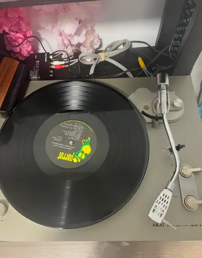 Vintage Akai AP-100C Turntable + Fosi Box X1 Preamp Vinyl Kit, View more