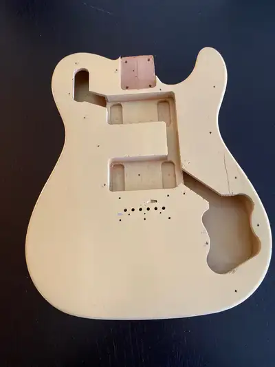 Telecaster Deluxe body, View more