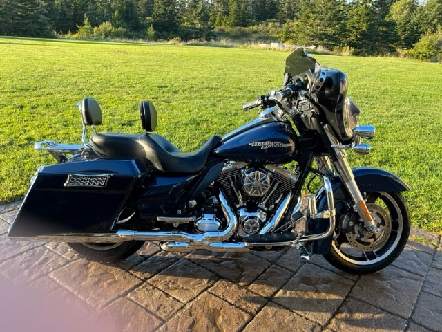 2012 Harley Davidson Street Glide in Touring in Cape Breton