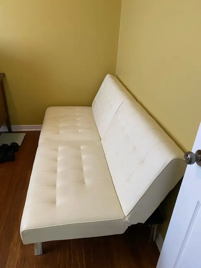 Futon couch bench in Couches & Futons in Kingston - Image 3