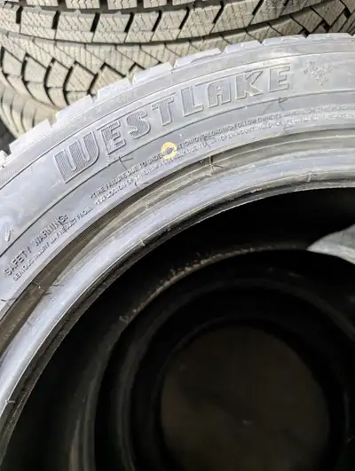 Pickup Kanata (Bridlewood) Westlake SW618 Winter Tires – 235/55R18 Set of 4 Westlake SW618 winter ti...