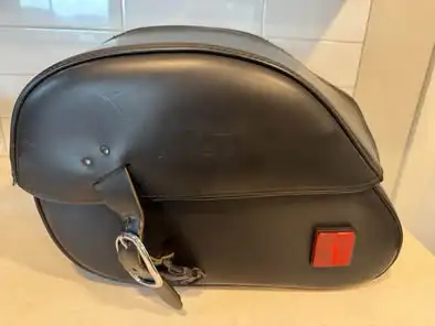 Motorcycle Saddle Bags x2 Set of 2 $300 New Condition, key to lock 17.5”L x 11.5” H Pick up in Red D...