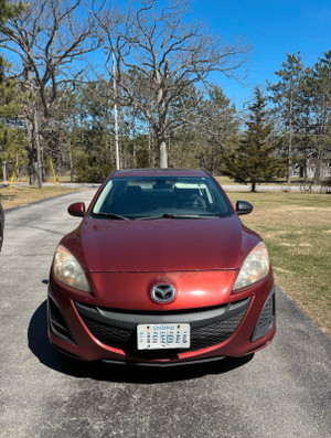 2011 Mazda 3 Top