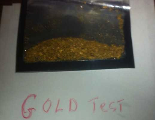 ONE UNBELIEVABLE GOLD CLAIM ON GOLDRUN EXCELLENT TEST RESULTS! in Other Business & Industrial in Whitehorse - Image 4